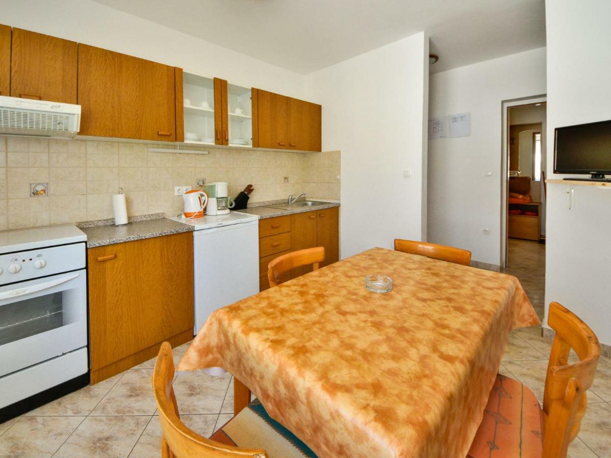 Apartment Lucija-2 By Interhome Kampor Exterior foto